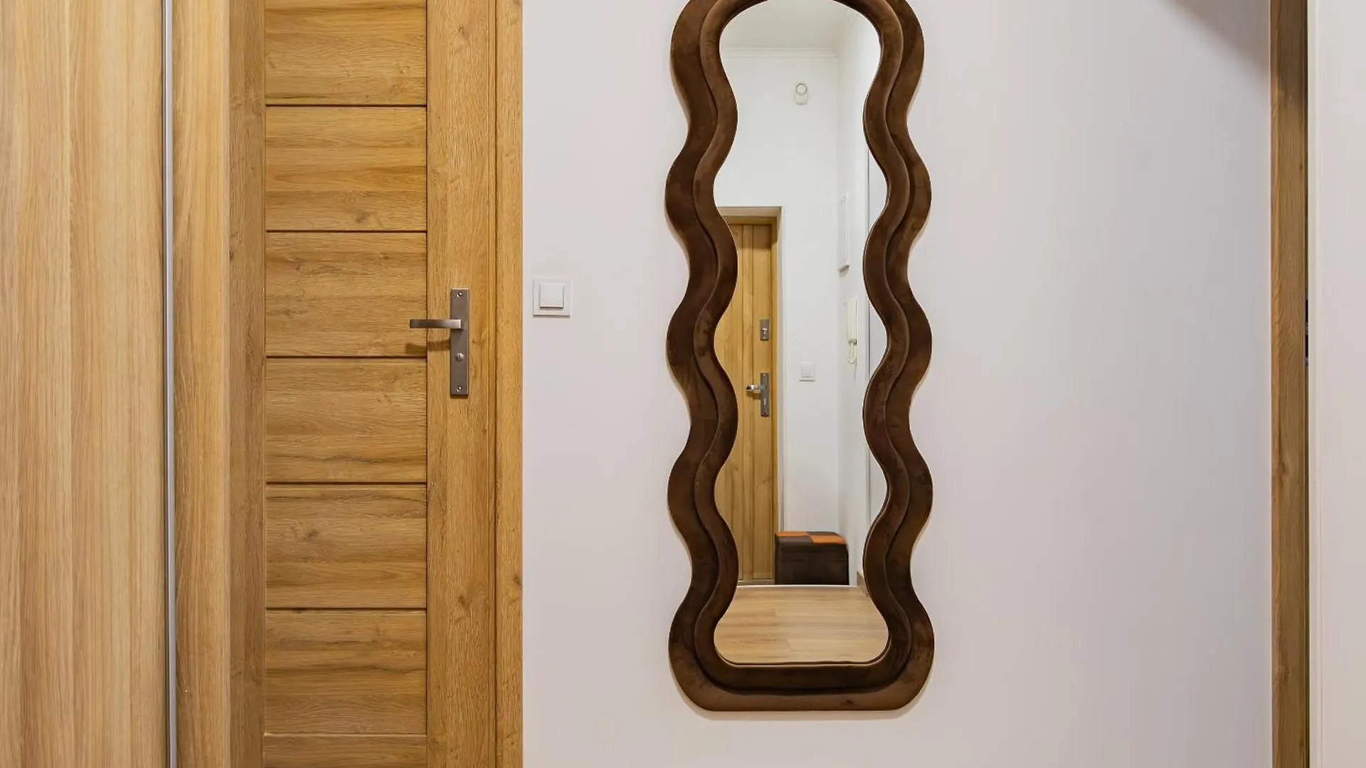 Glow Apartments - Apartament Retro Dolne Miasto 格但斯克 0*,